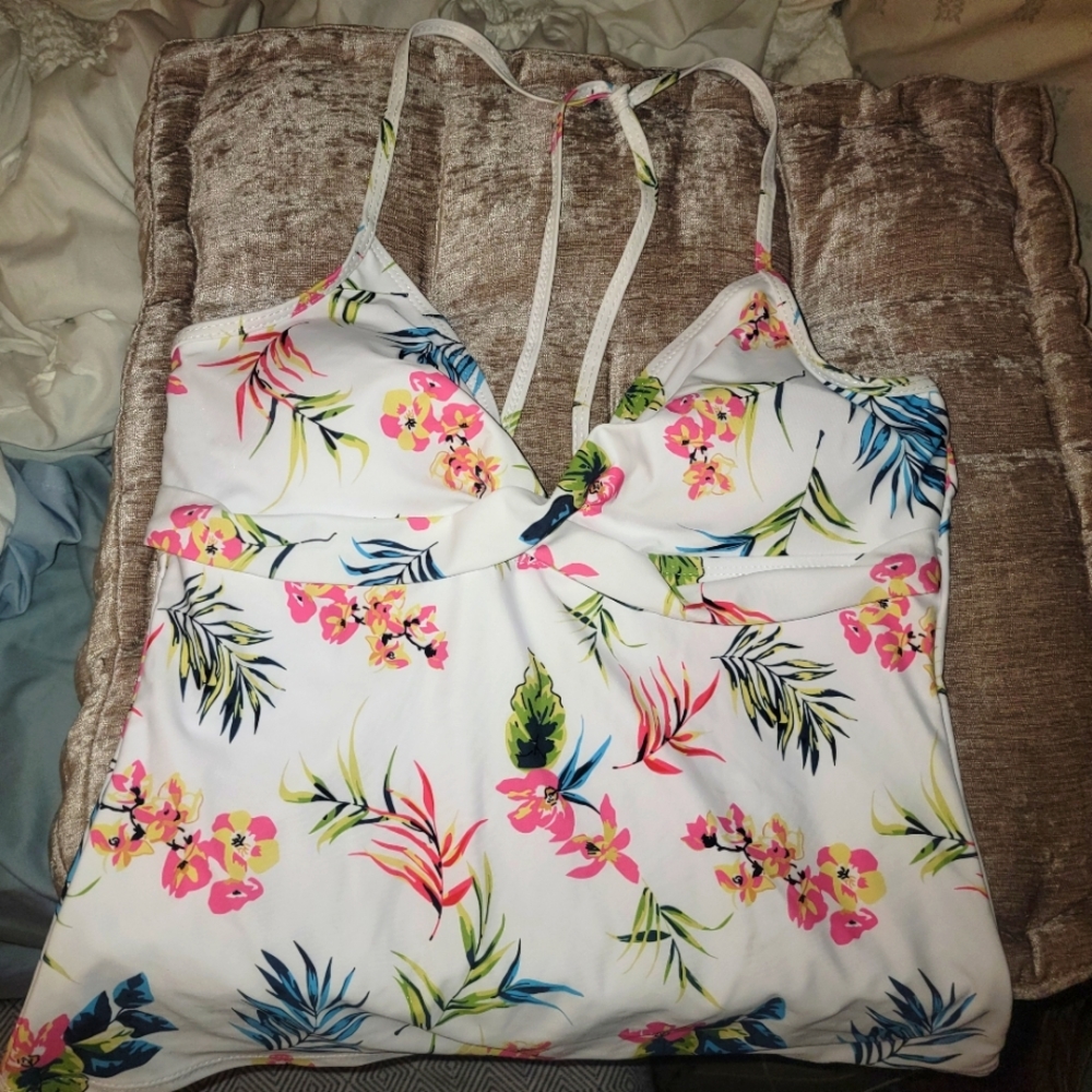 Beachstissi tankini. Size XL. Never worn.